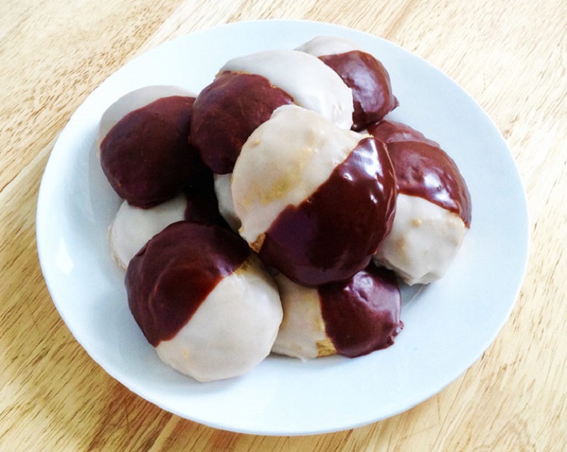 whole grain black and white cookies. Holiday cookie recipes