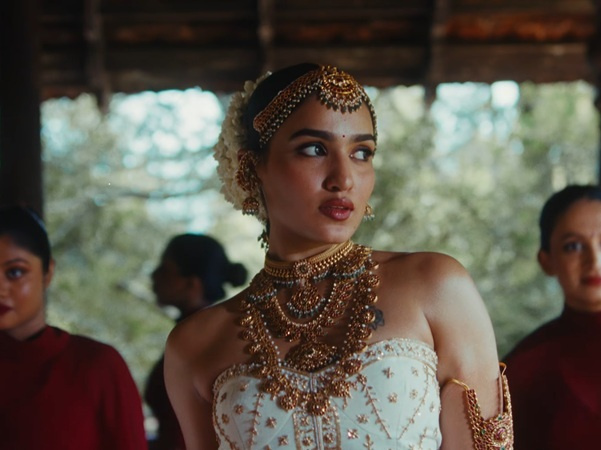 Saniya Iyappan Stars in Kalyani Remix As Shreya Ghoshal Joins Viral Malayalam Hit