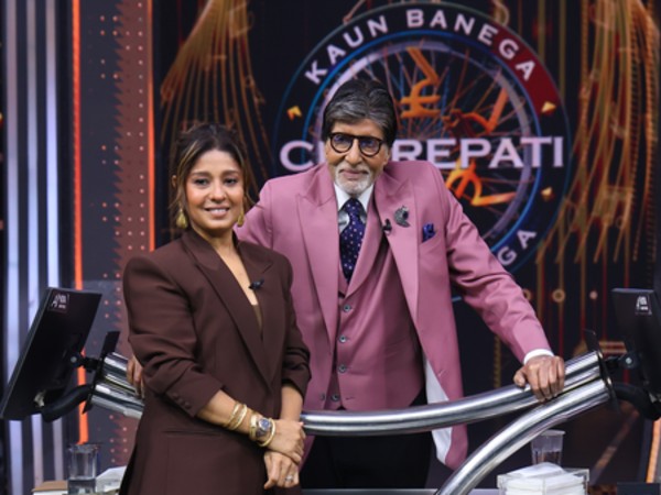 Sunidhi Chauhan Drops a Cheeky Throwback Crush Confession for Amitabh Bachchan