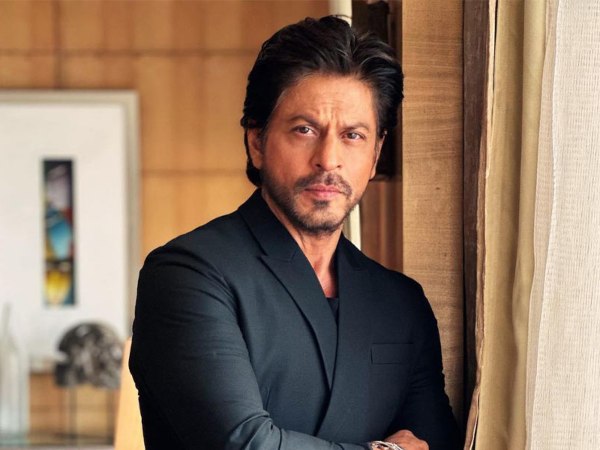 Shah Rukh Khan Wishes Prime Minister Narendra Modi on His Birthday